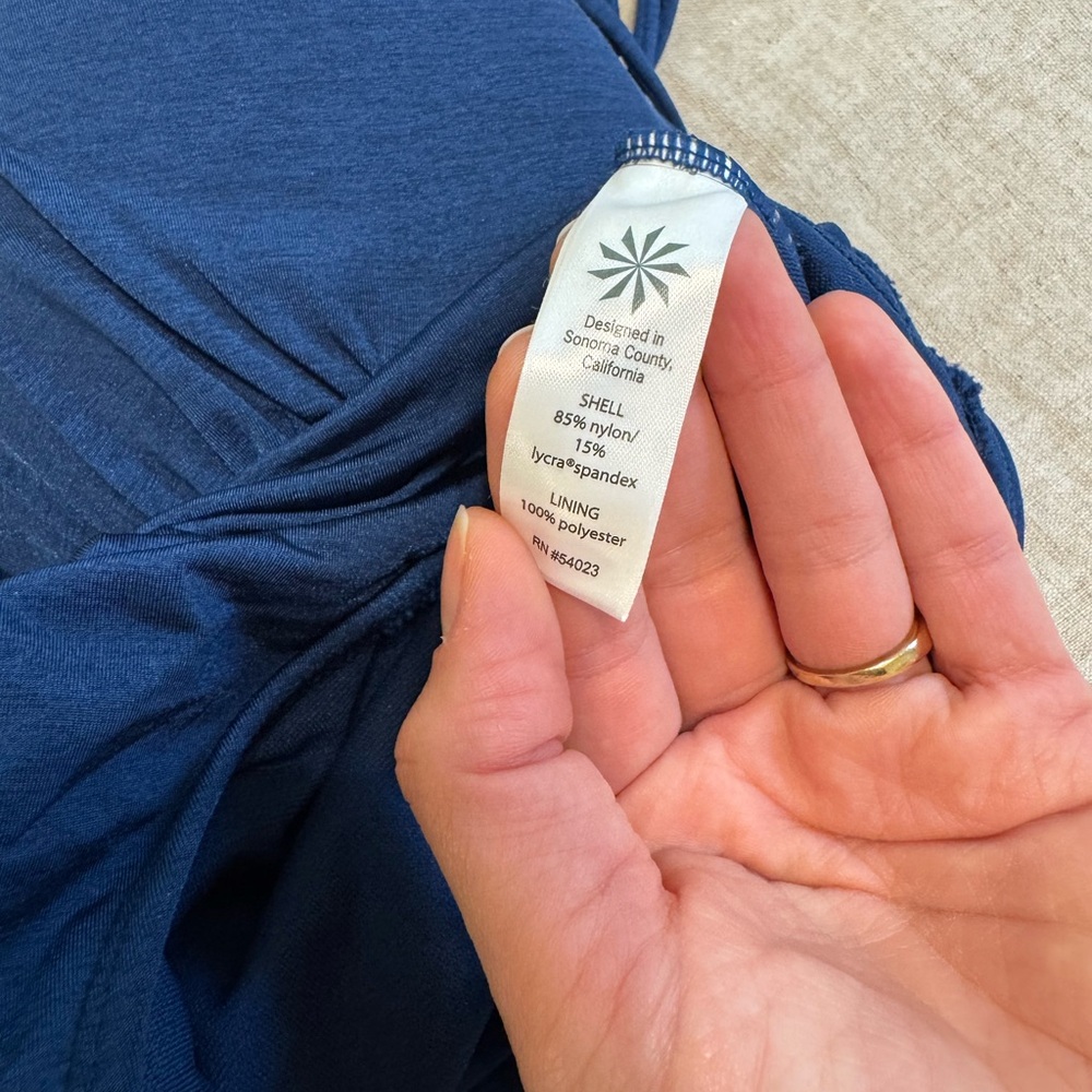 Athleta Swim Suit M - Picture 5 of 6
